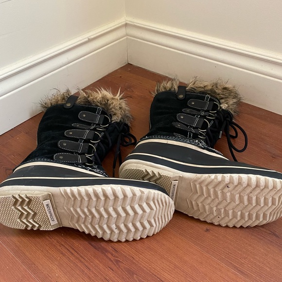 Sorel size 9 black - Picture 3 of 5